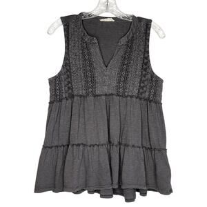 Lucky Brand Gray Tiered Cotton Tunic Tank Top with Lace Detailing, size Small